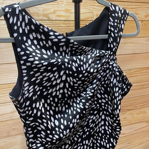 Maggie London midi dress 8 beautiful lined black and white silky feel EUC - Picture 4 of 8